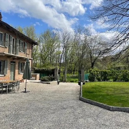 Casa Giacosa * Castagnole delle Lanze